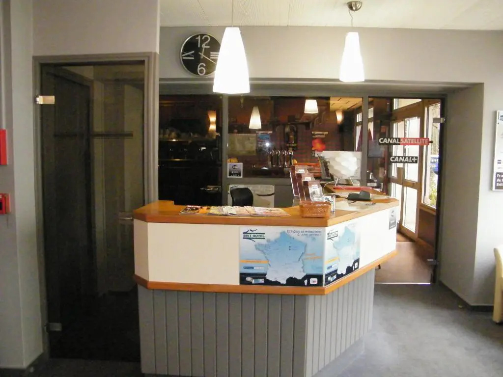 Brit Hotel L'Arrivée Guingamp (Ex:Brit Hotel Armor) - Général