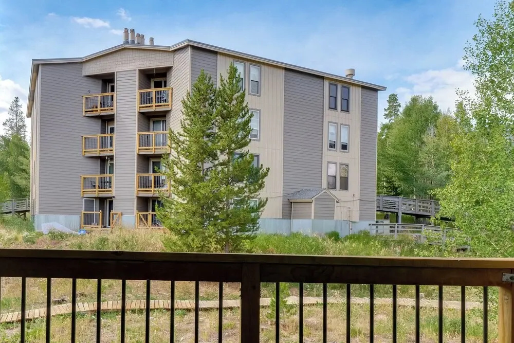 Close to Rocky Mtn Slopes! Cozy Silverthorne Condo