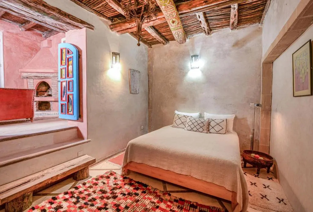 Standard Double room with sea view (full double bed)