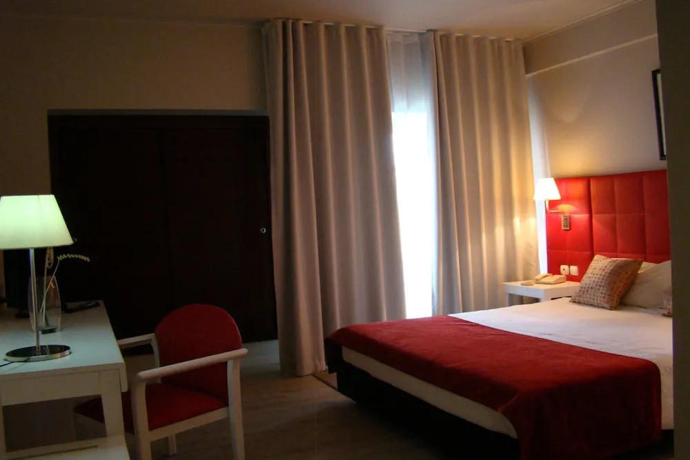 Hotel Ílhavo Plaza - Chambres