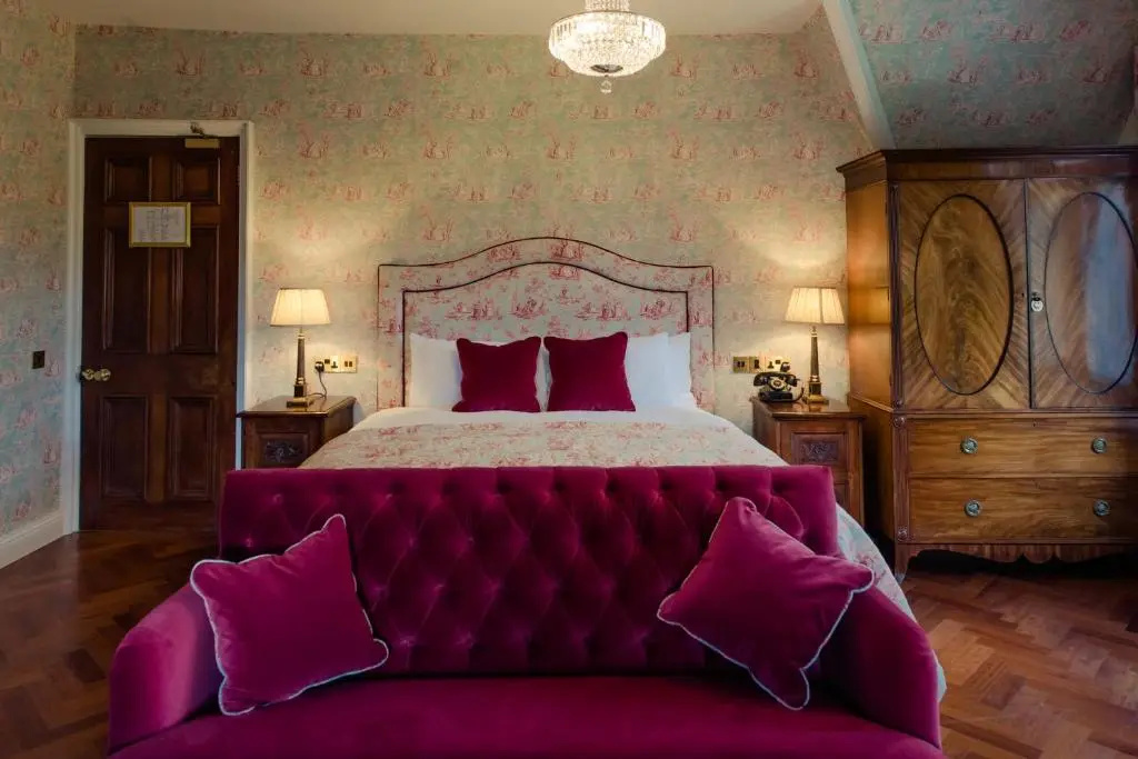 Double Cottage (full double bed)