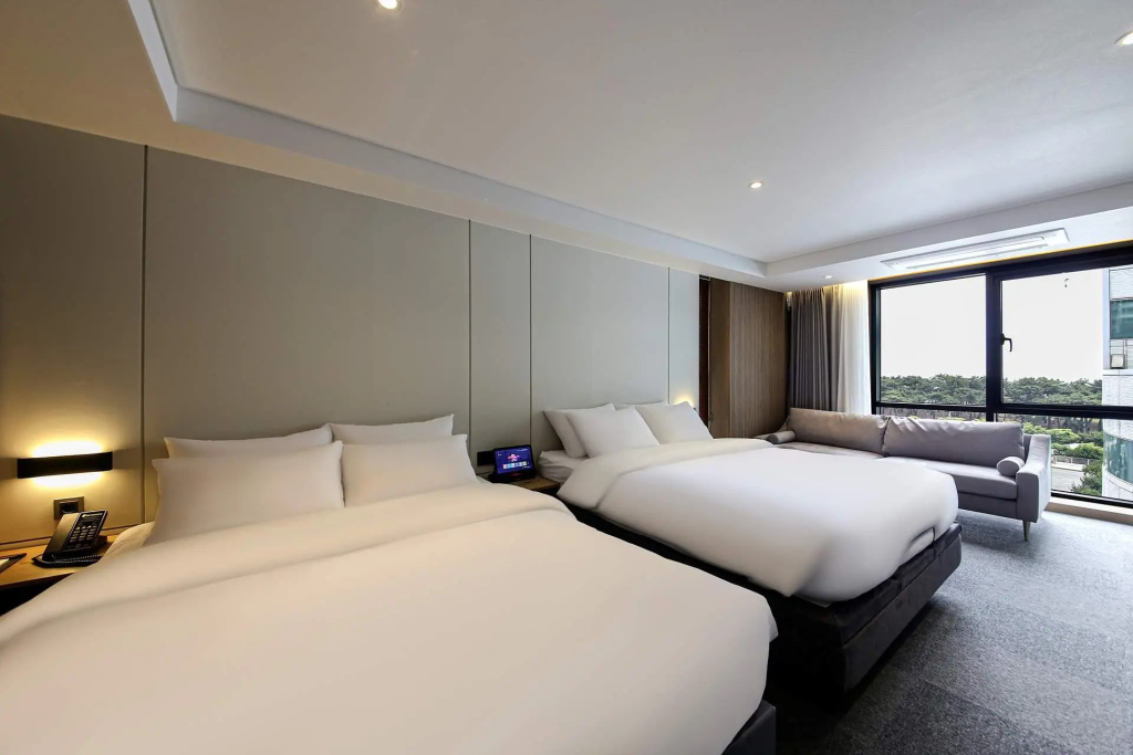 Standard Double Family room (twin beds)
