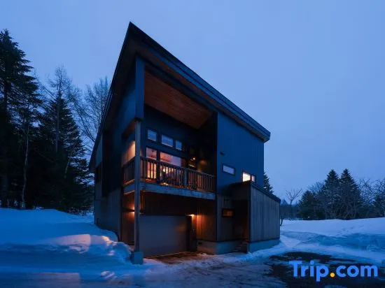 Sauna, campfire, BBQ included | Entire villa surrounded by forest and snow, Niseko Annepuri