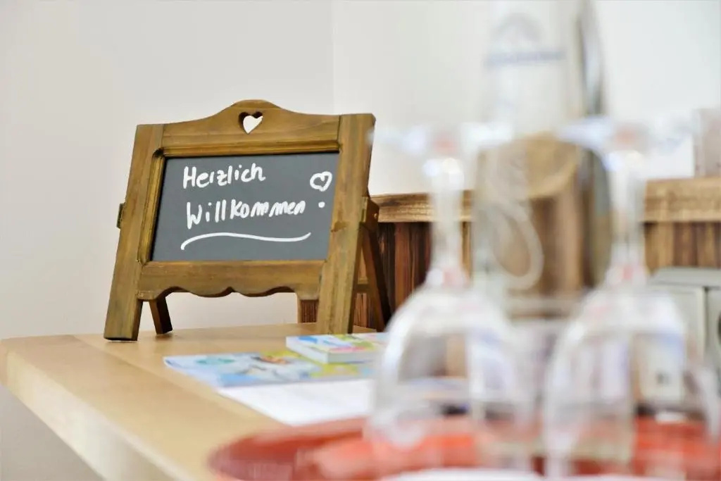 Food & Beverage