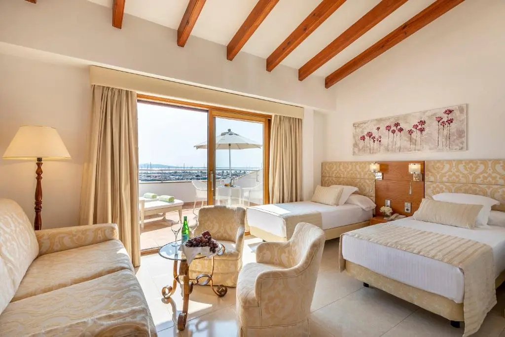 Hotel photo 15