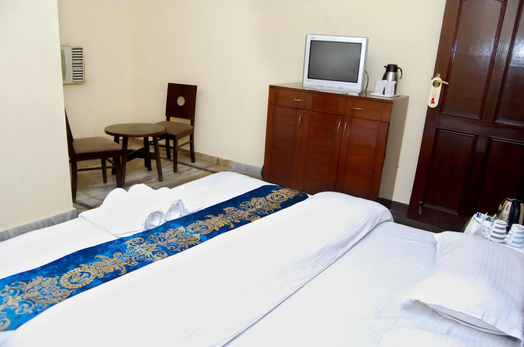 The Monal's Nest Resort