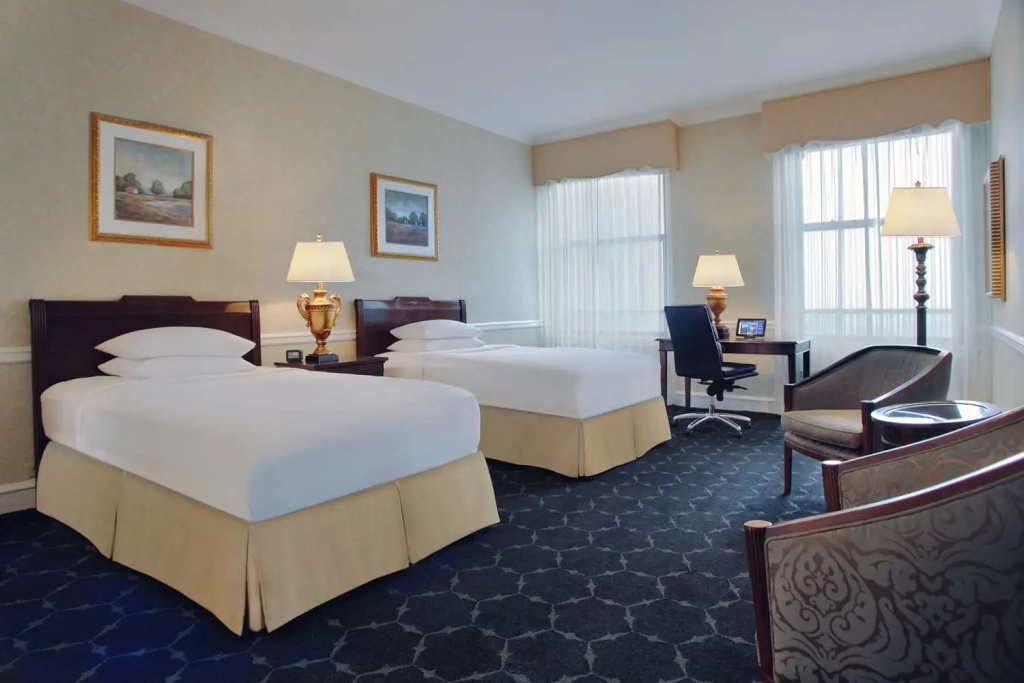 Dual European Double room (twin beds)