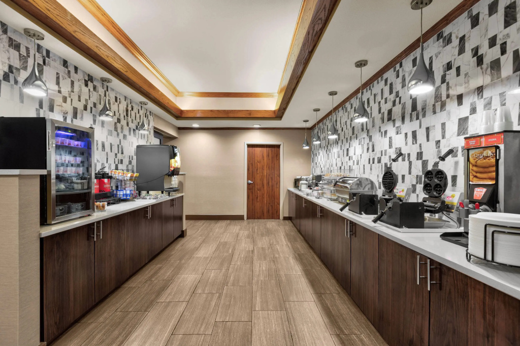 La Quinta Inn & Suites by Wyndham Midwest City - Tinker AFB - Général