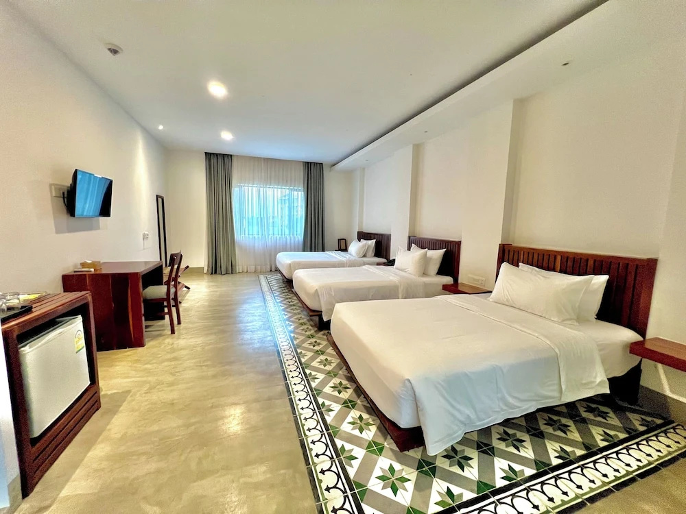 Hotel photo 2