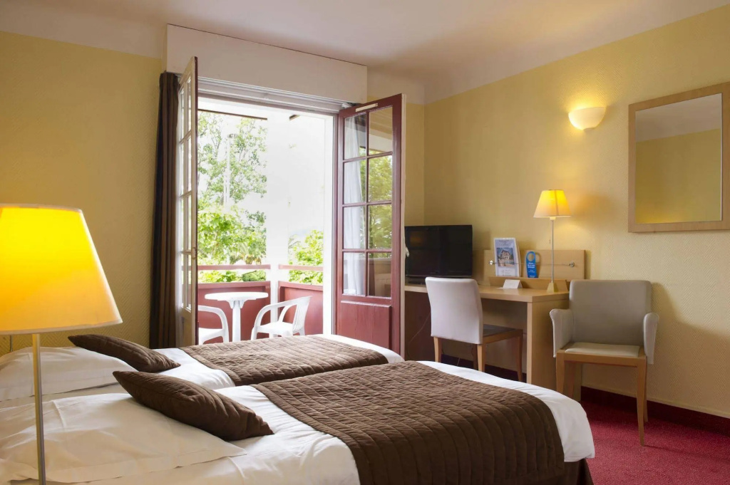 Hotel photo 6