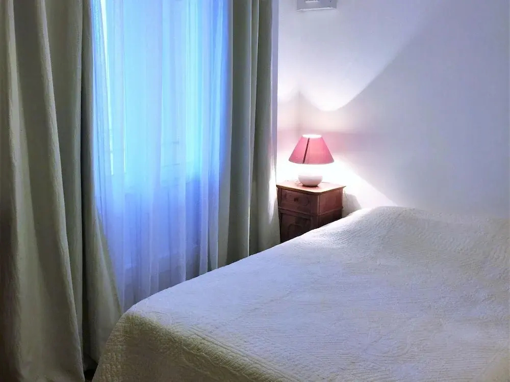 Voir la photo 3 — Apartment With sea View and Pool