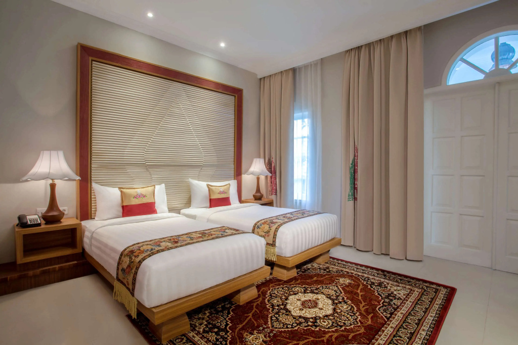 Ramada Suites by Wyndham Solo: фото 2