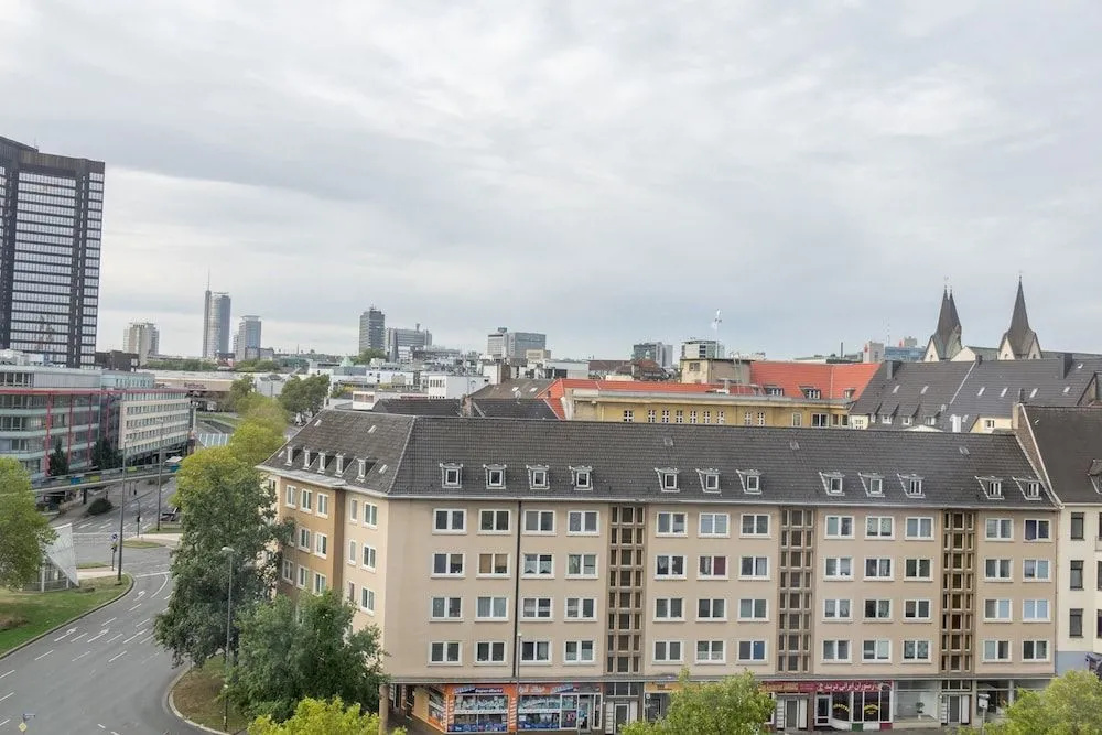Skyline-Apartment mit Blick auf Essen