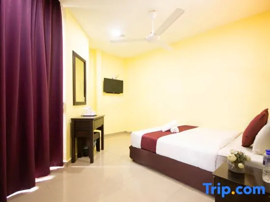 Deluxe Double room (full double bed)
