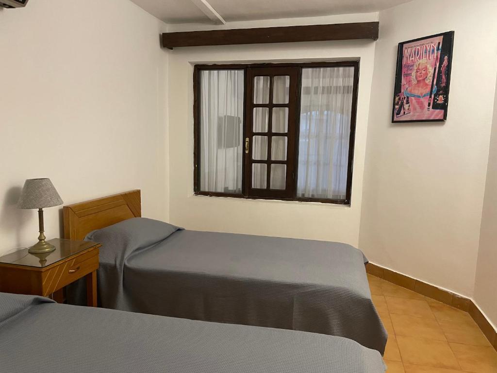 Полулюкс с видом на бассейн в SANAFIR HOTEL - El Pacha Suites