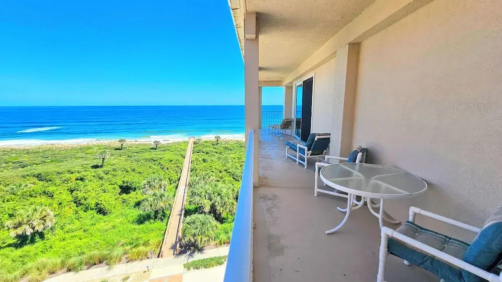 Surfclub Retreat 6th Floor Penthouse Corner! Wraparound Balcony! Ocean Views!