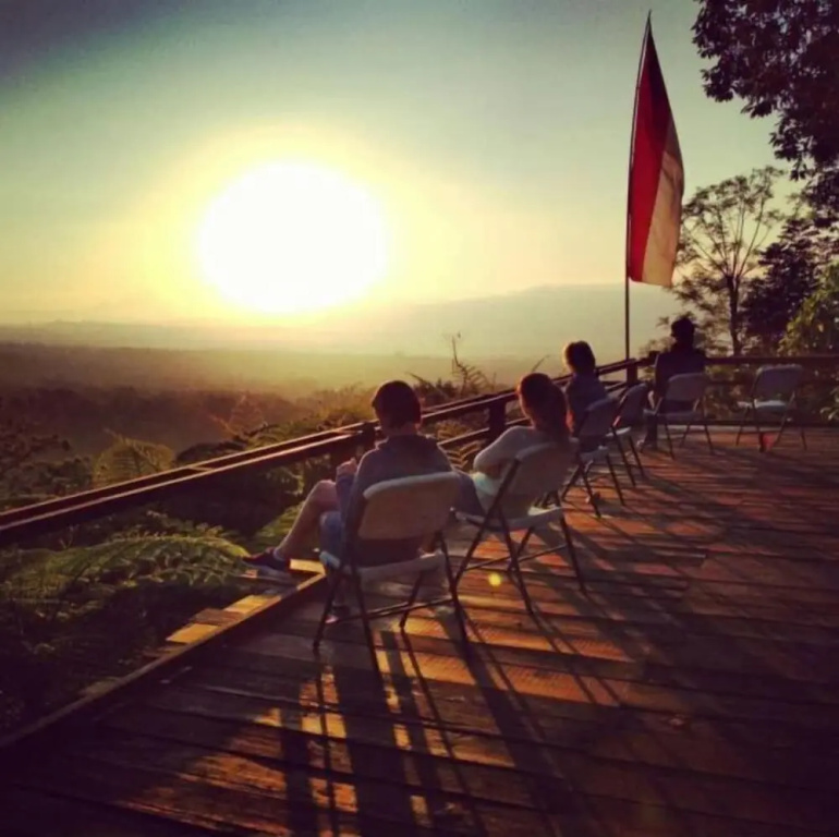 Sang Giri Mountain Tent Resort by Puri Signatures