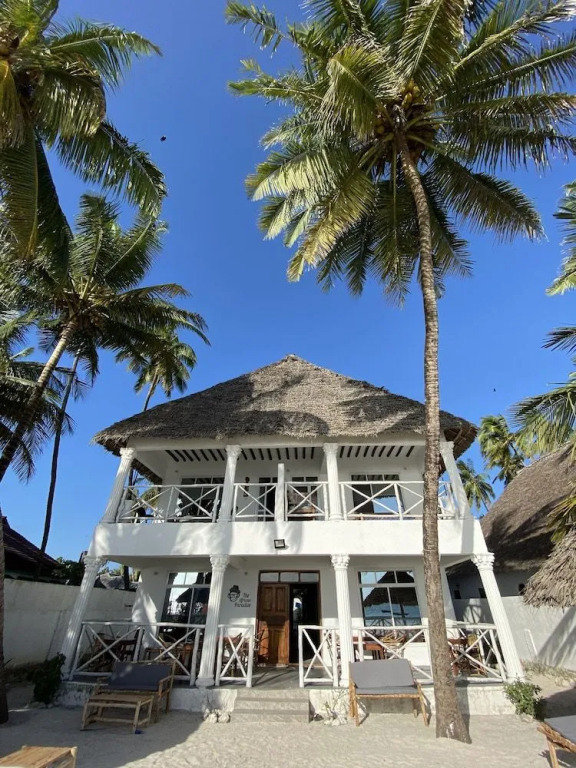 African Paradise Beach Hotel