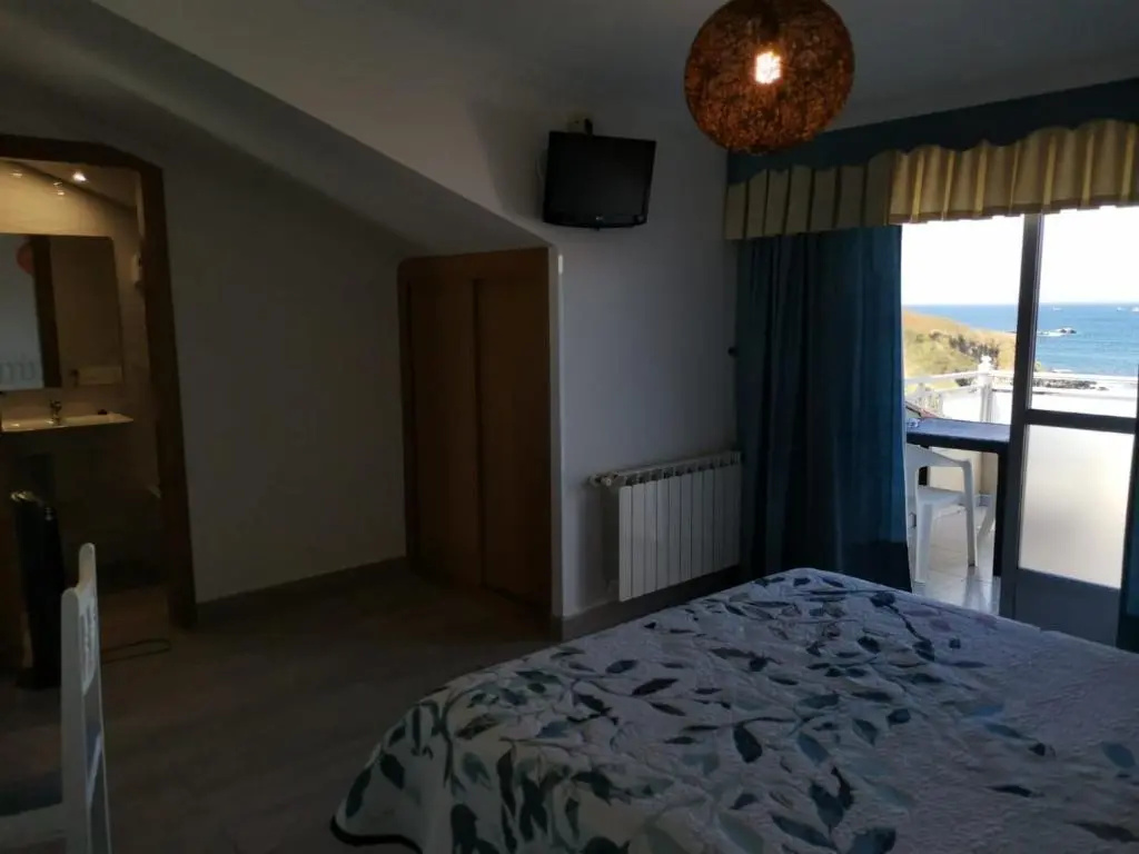 Standard Double room with sea view (full double bed)