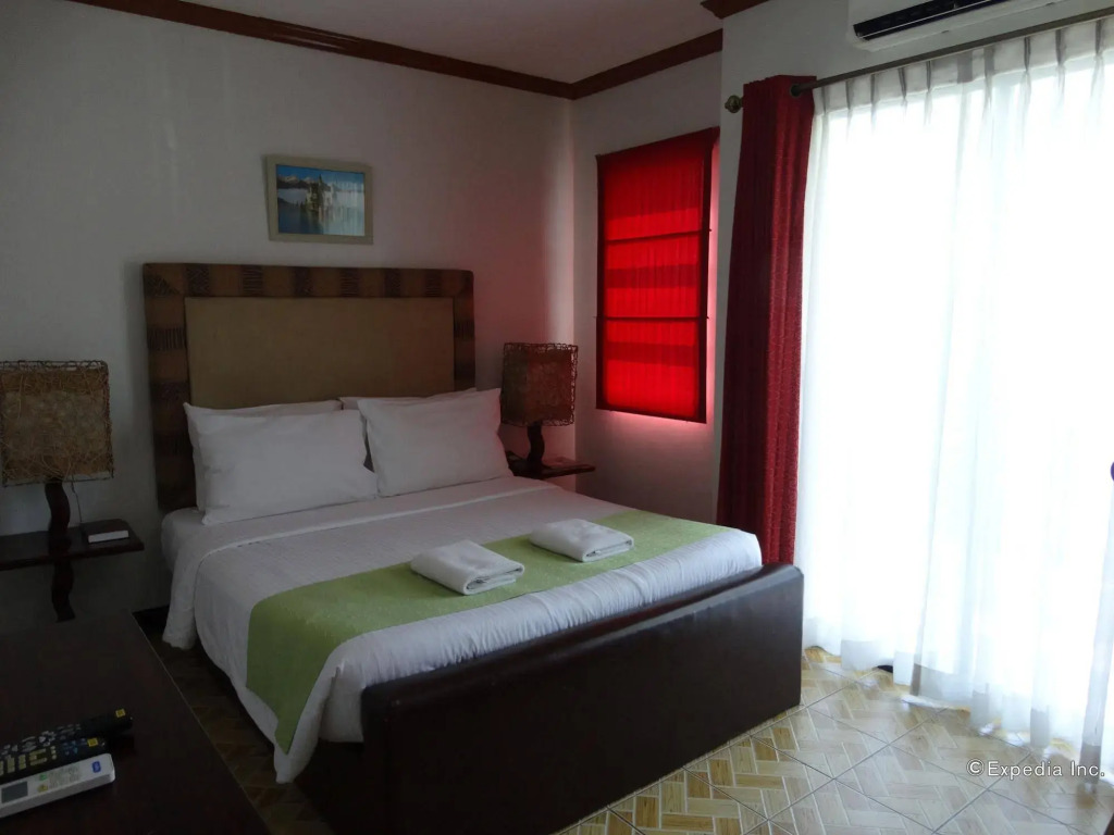 Ecoland Suites & Inn