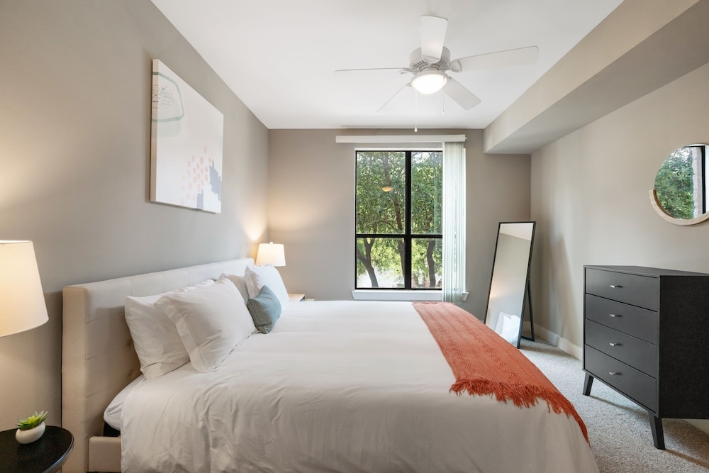 Kasa Dallas Plano Apartments