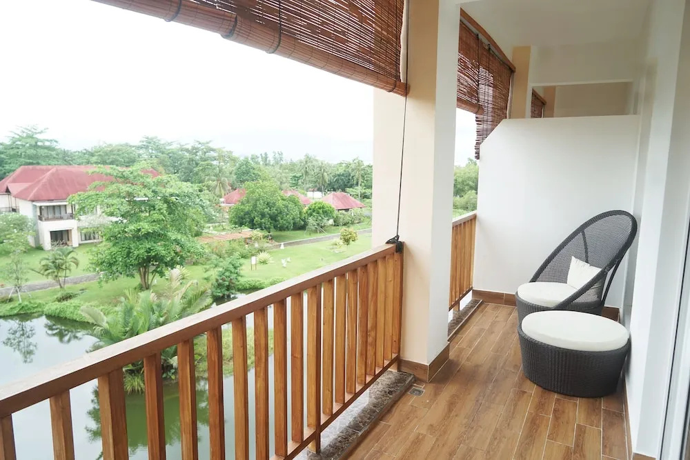 Deluxe Double room with garden view (twin beds)