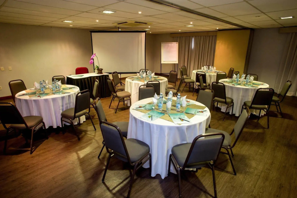 Hotel Golden Park Campinas Viracopos By Nacional Inn - Général