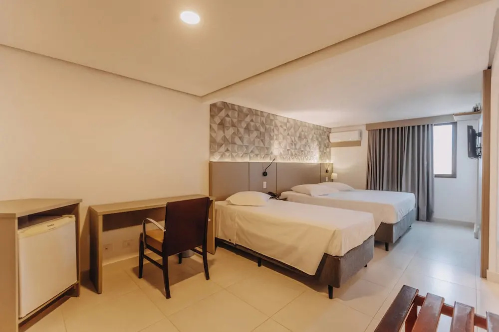 1 Bedroom Standard Triple Family room