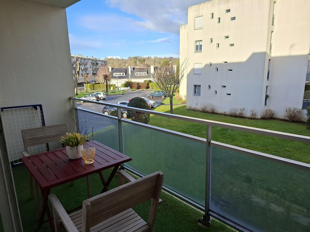 100m From the Sandy Beach in Plougonvelin