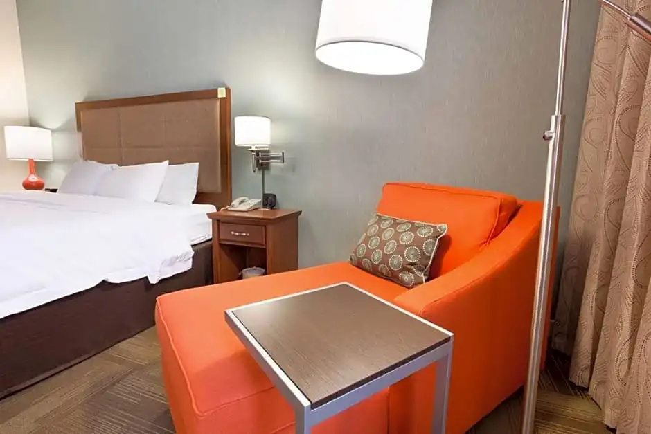 Spark by Hilton St. Louis Southwest - Chambres