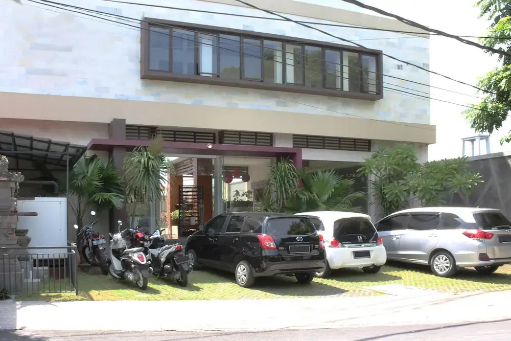 Airy Seminyak Eka Laweya 8 Kuta Bali