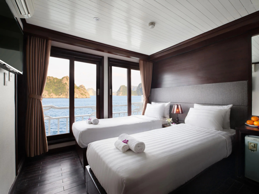 Premium Double room (full double bed)