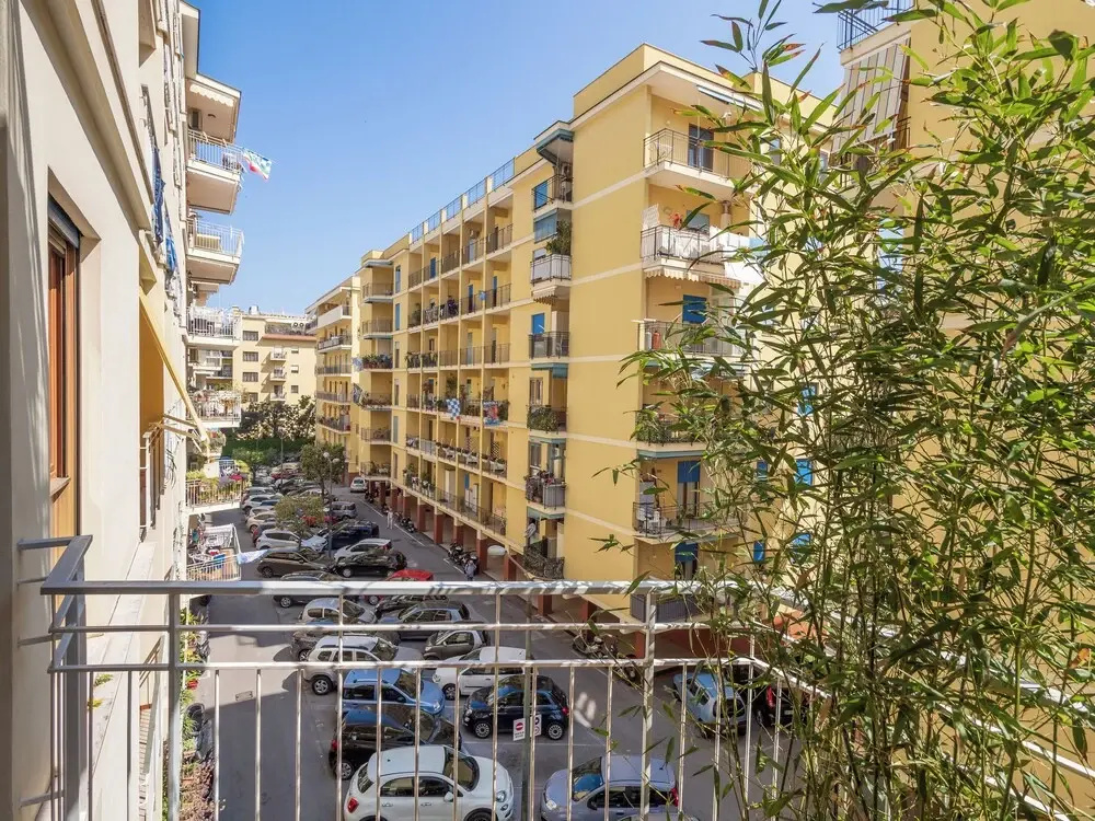 Amal & Surya apartments
