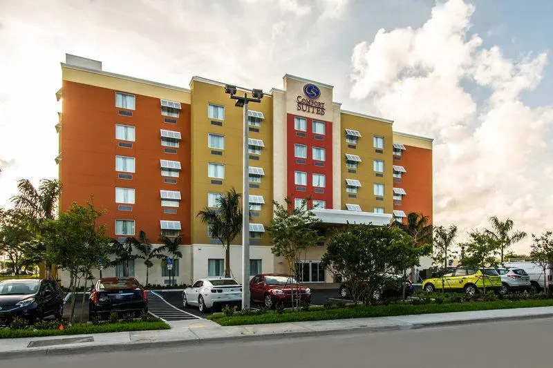 Comfort Suites Fort Lauderdale Airport South & Cruise Port - Chambres