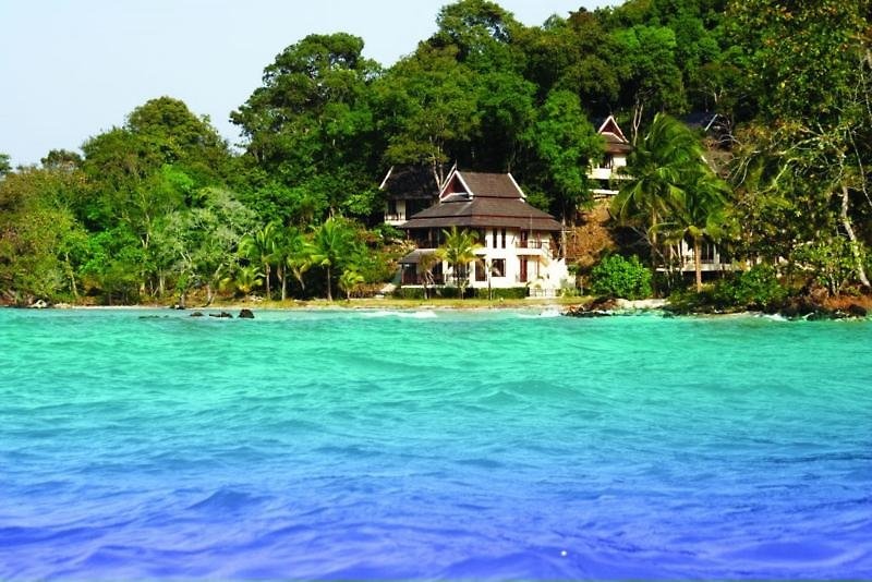 Beach & Waterfront