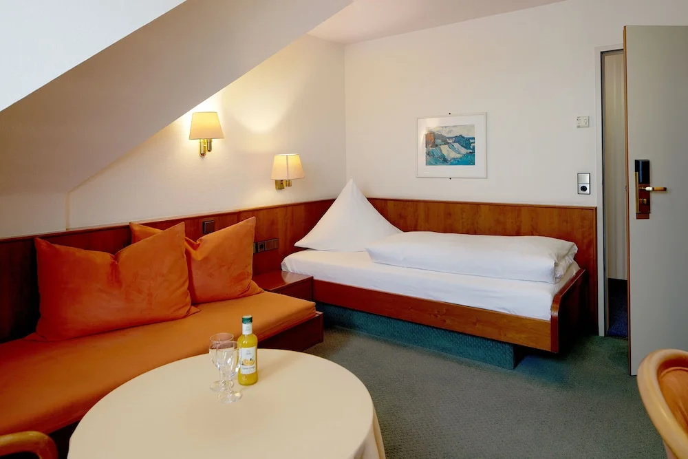 Hotel Zum Schiff - Chambres