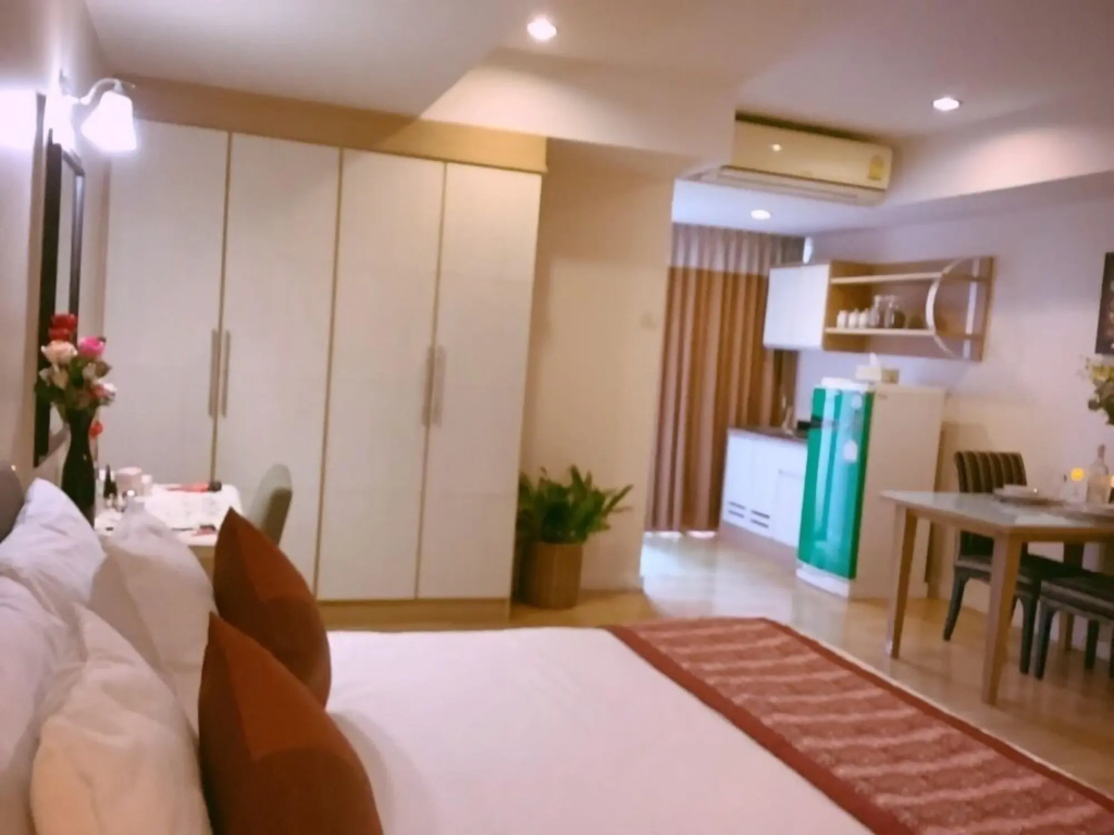 Отель Sky Place Serviced Apartment в Бангкоке