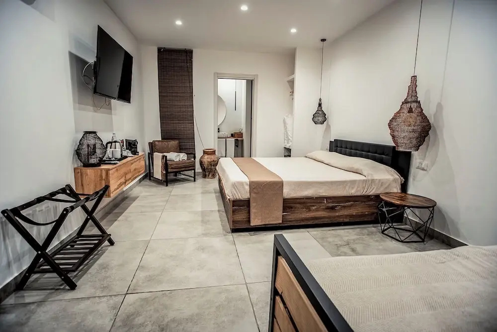 Deluxe Triple room