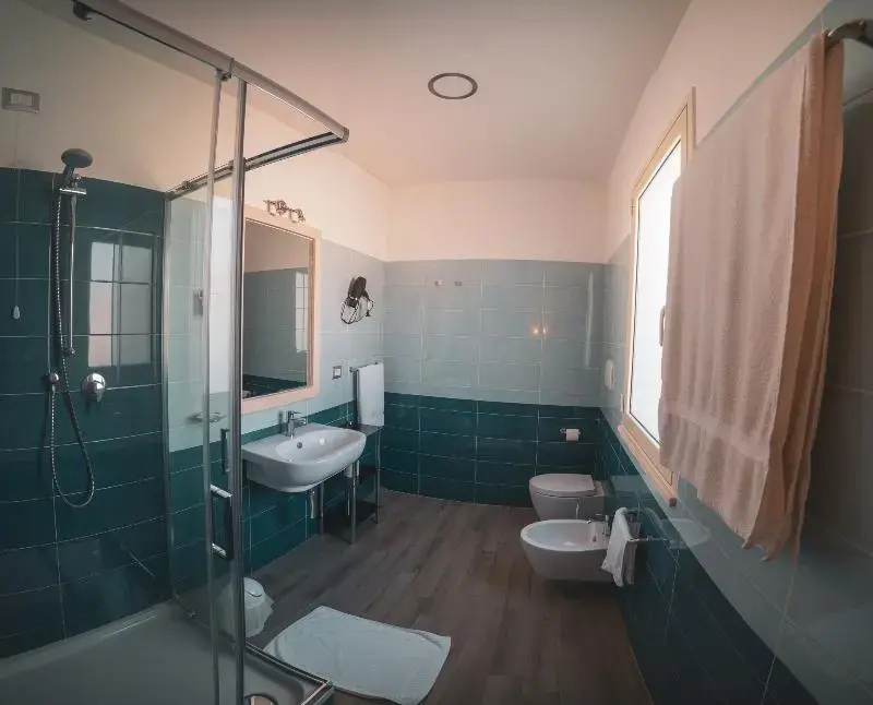 1 Bedroom Standard Double room (full double bed)