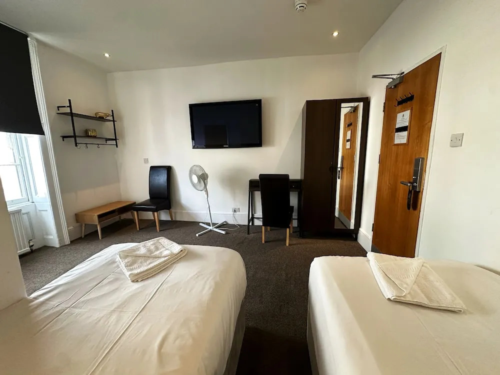 Двухместный номер Standard 2 отдельные кровати в Somerset Hotel Baker Street London