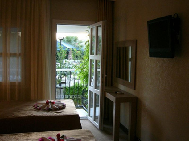 Отель Club Hotel Arinna - Général