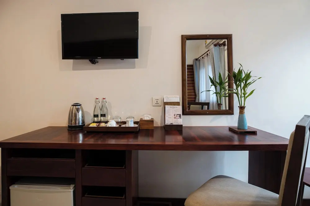 1 Bedroom Deluxe Double room with balcony and with pool view (full double bed)