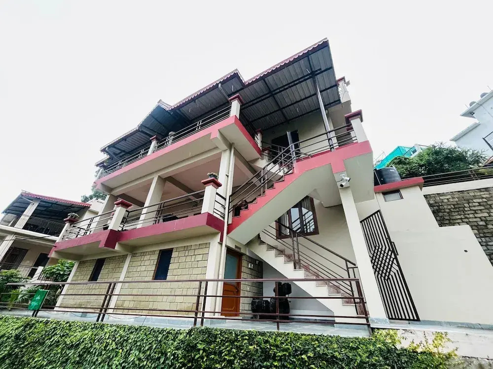 Amritara Kasauli kollections