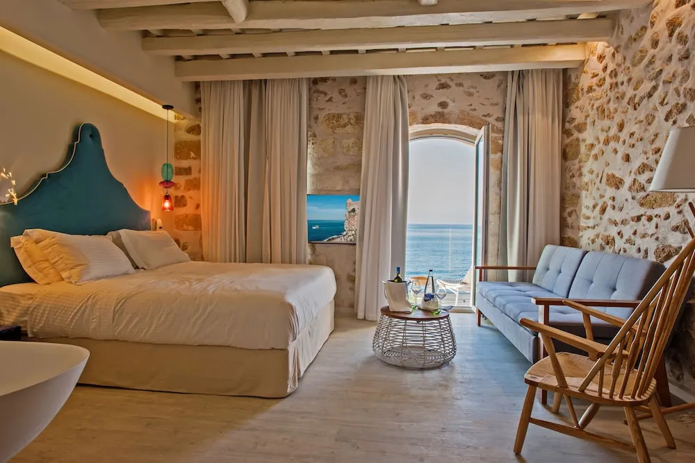 Superior Suite with balcony and with sea view