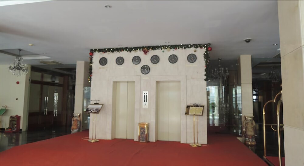 Image 12