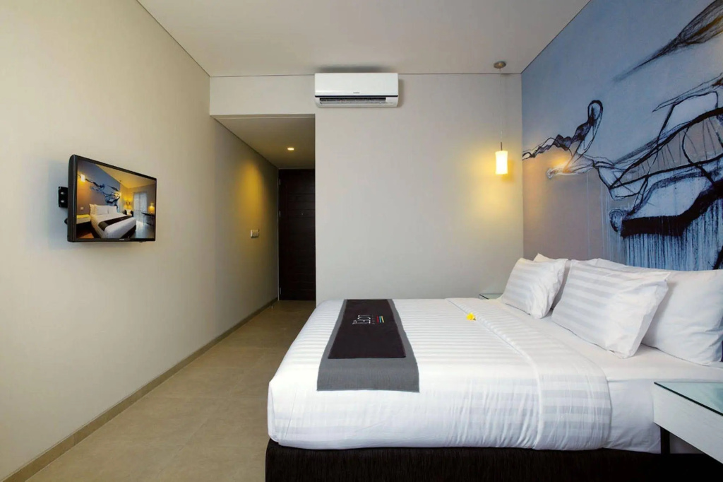 Loft Legian Hotel — фото