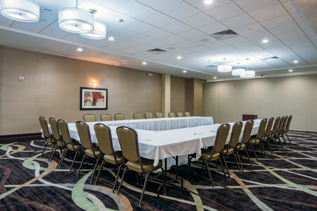 Holiday Inn Salina by IHG - Général