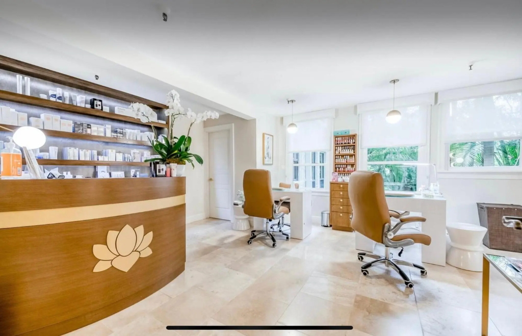 Designer Decorated Palm Beach Hotel NEW - Général