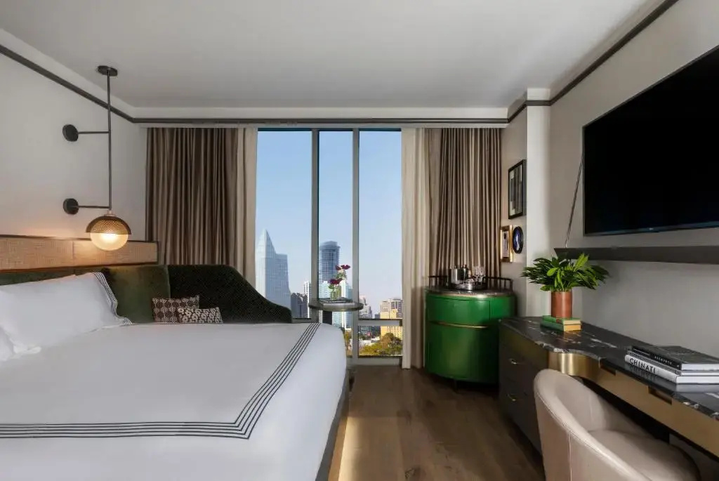 Room City View