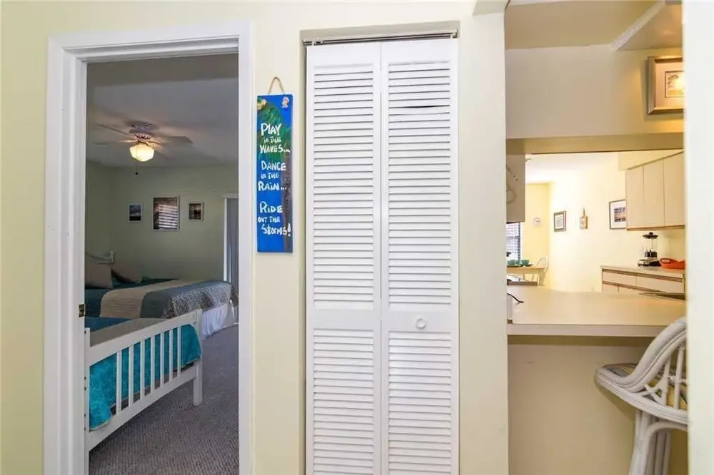 Beach View Condos - Général